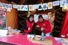 Mitmachbude "Das Knopfloch" von Don Bosco auf der Kinderweihnacht Nürnberg