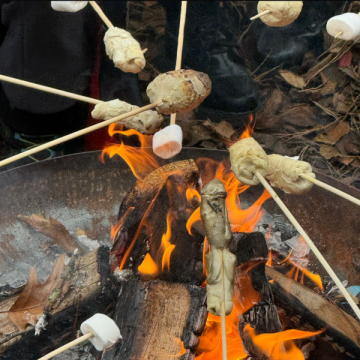 2025 Kinderhort Bartolino Lagerfeuer.png