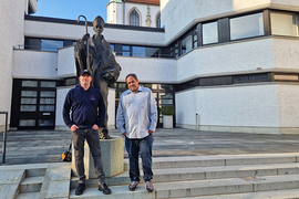 Jiri Pacourek und Maximilian Naser (v.l.) nahmen als Vertreter des Don Bosco Jugendwerks Nürnberg an der Tagung der Wohnungslosenhilfe in Augsburg teil.